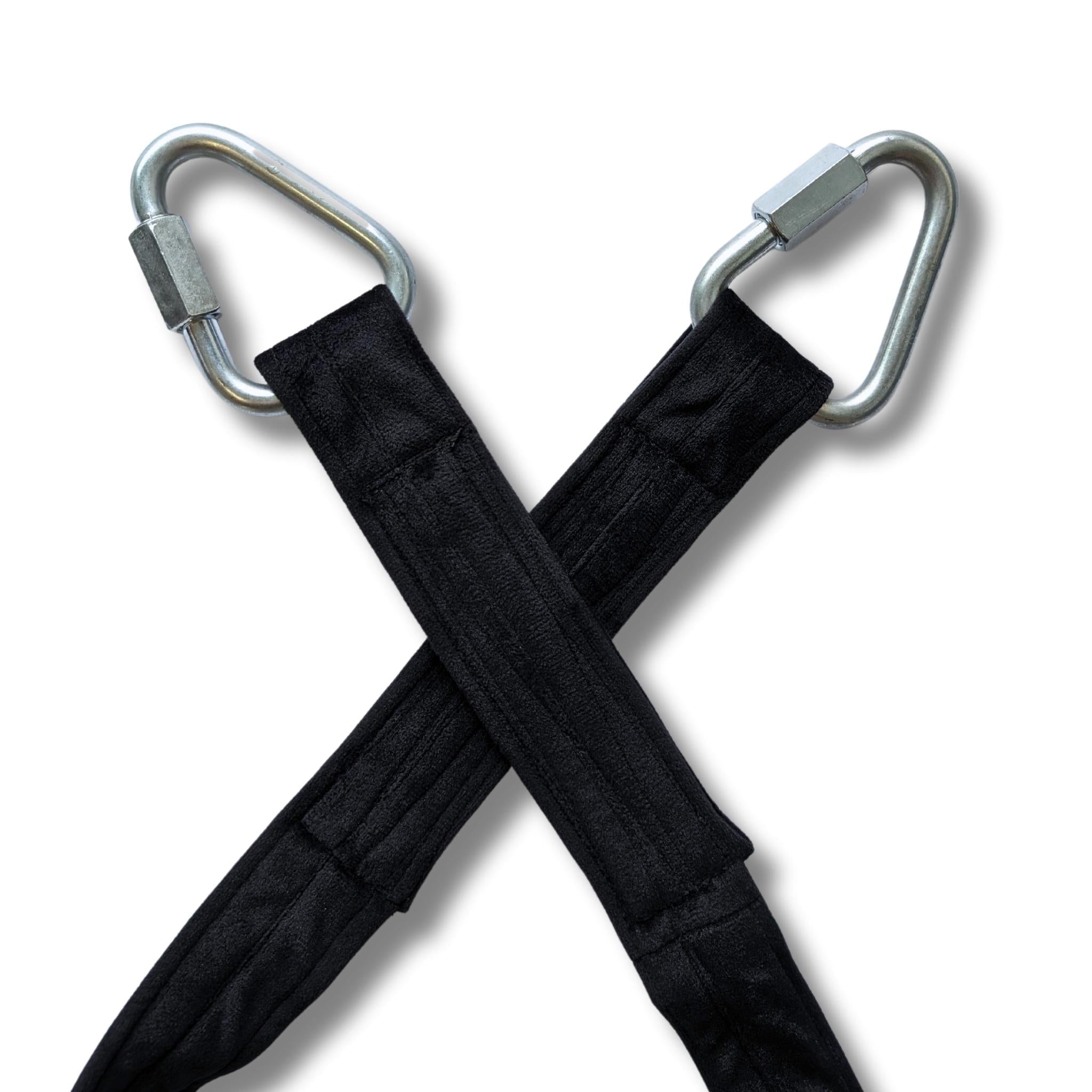 Triangle carabiner for aerial straps & bodyloops