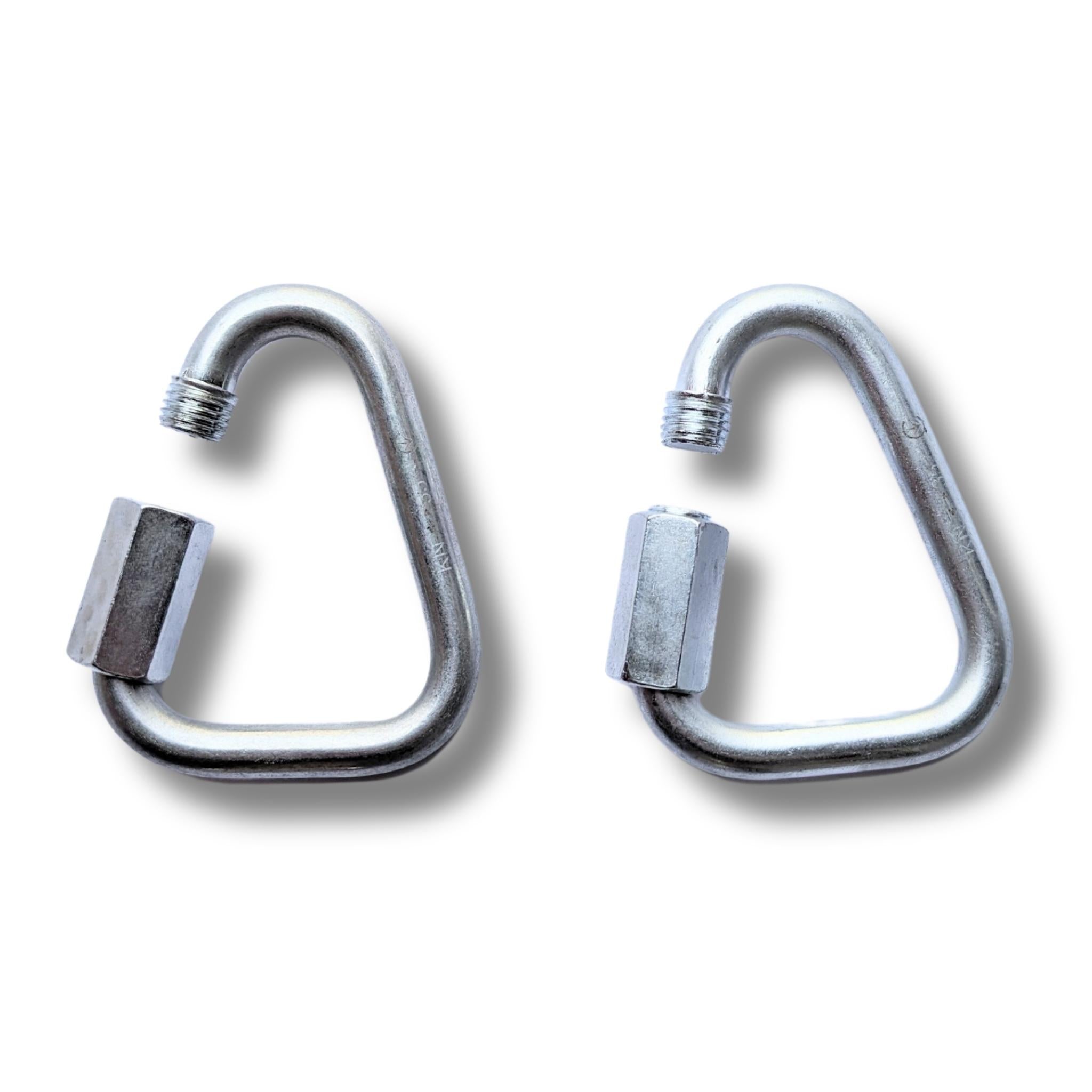 Triangle carabiner for aerial straps & bodyloops