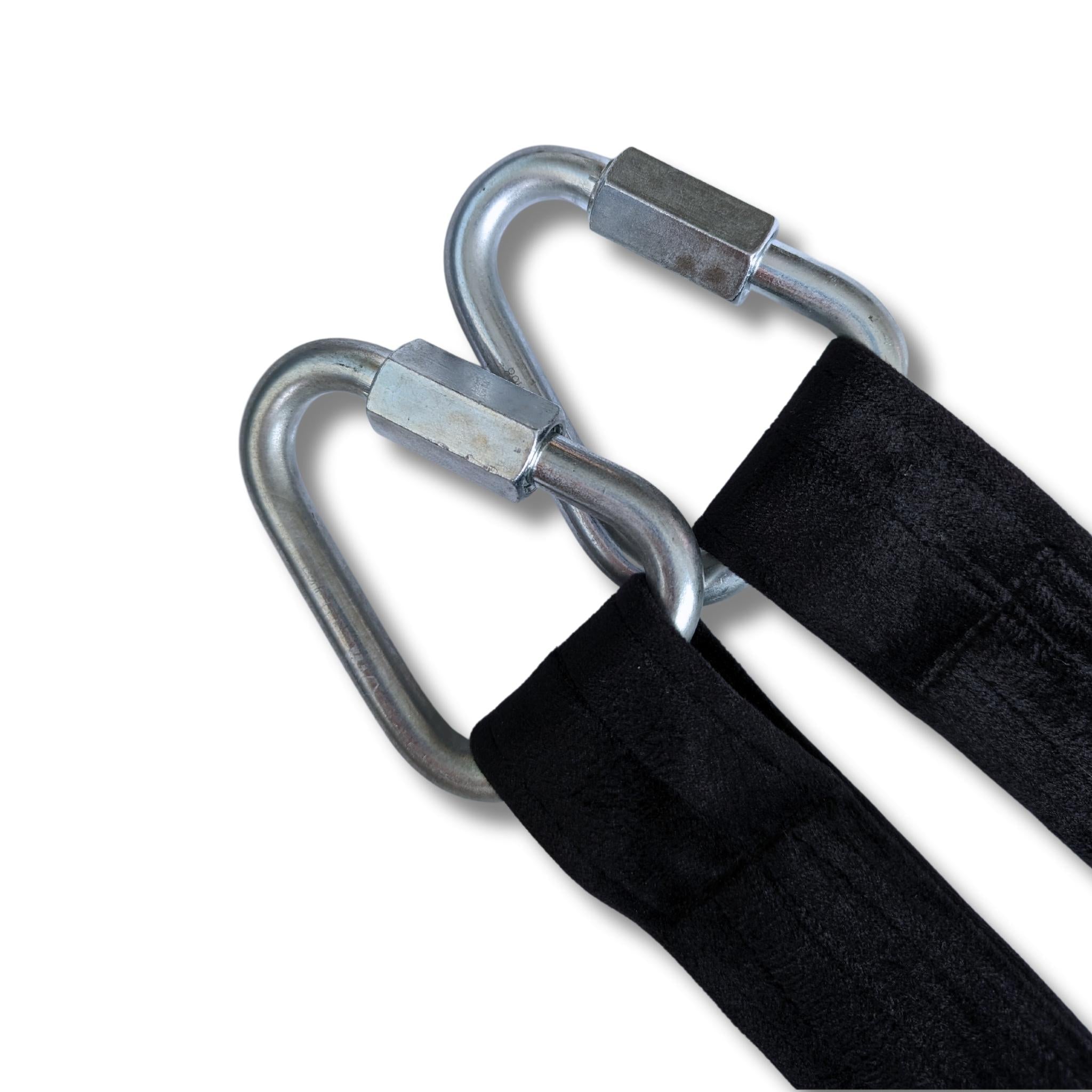 Triangle carabiner for aerial straps & bodyloops